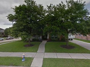 4009 E Timber Cut Ct, Pearland, TX 77584
