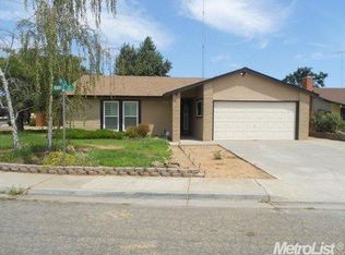 13135 Barnes Ave, Waterford, CA