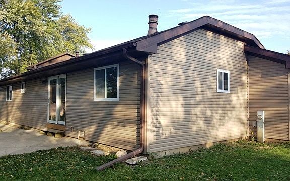4th image of 14 Laurel Ln