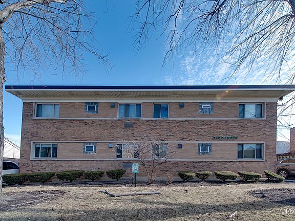 3rd image of 17 N Charlotte St APT L