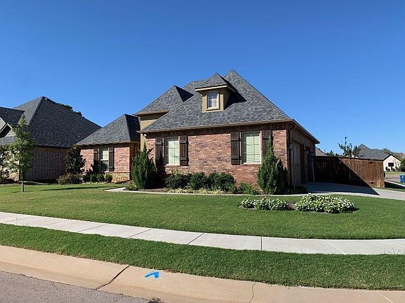 2nd image of 1241 Hutton Lndg