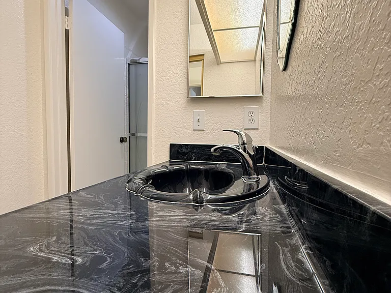 1016 Whitewater Dr — Photo 46