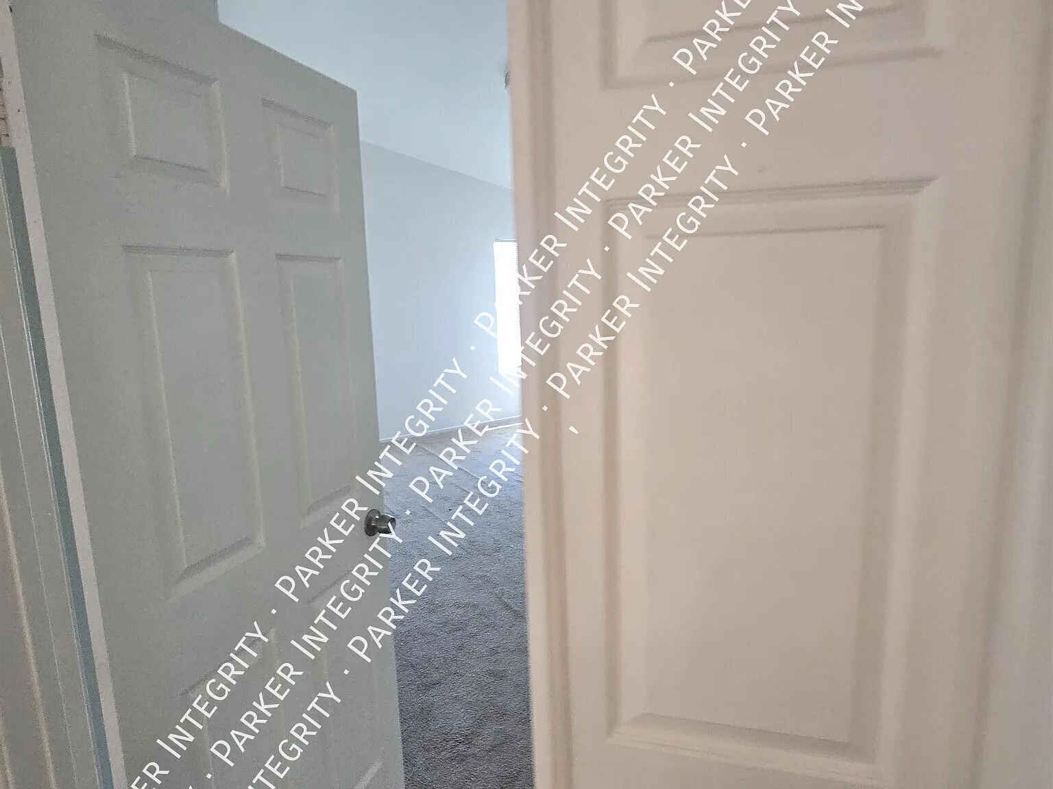 4 bed, 2152 sqft, $2,350 — Photo 4