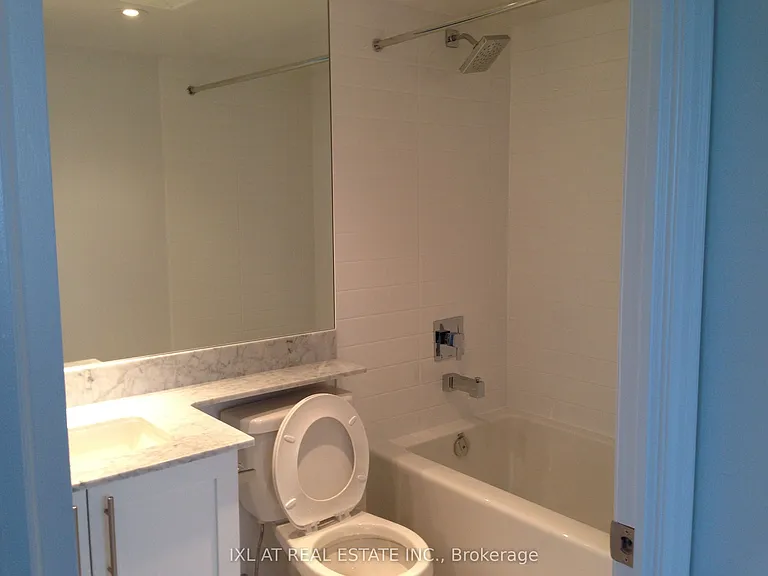 125 Western Battery Rd #2015 — Photo 9
