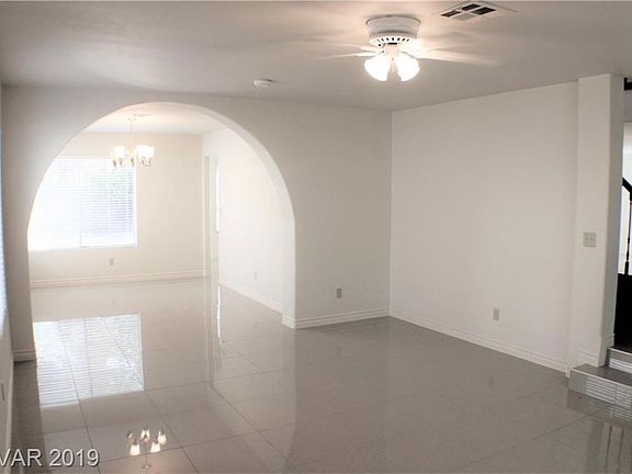 1ST LEVEL LIVING ACCENTED WITH UPGRADED BASEBOARDS!