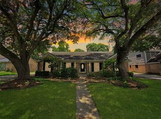 7907 12th Fairway Ln, Humble, TX 77346