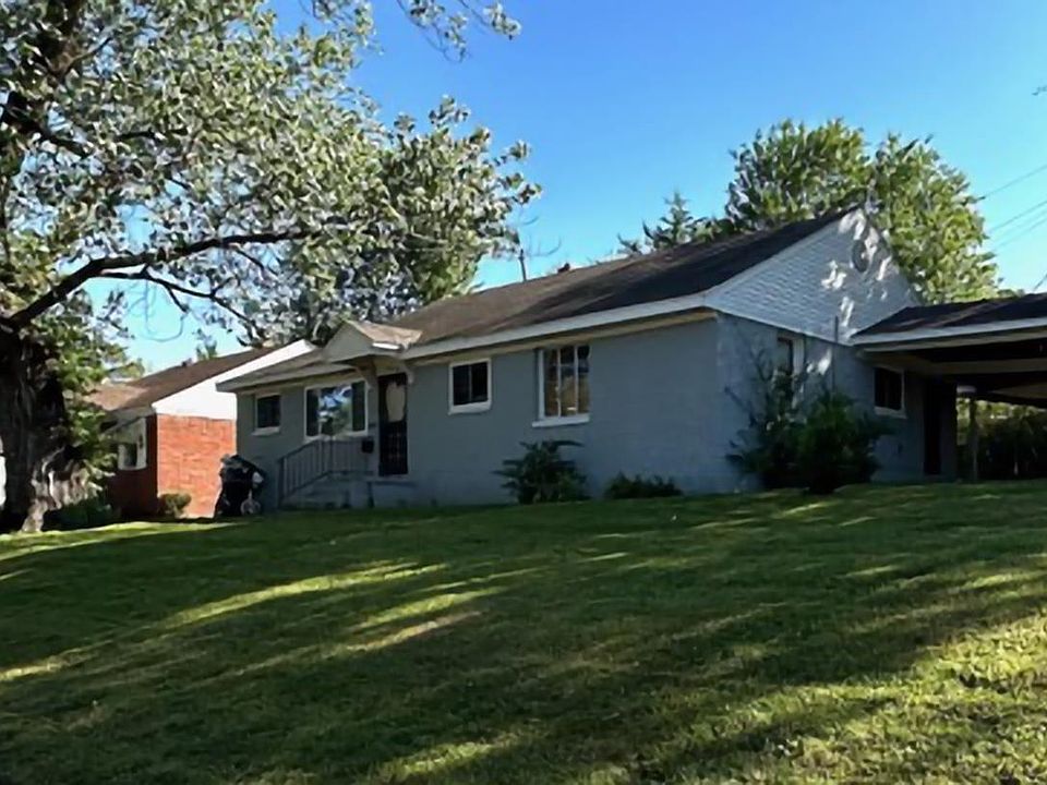 1st image of 1622 Elvis Presley Blvd