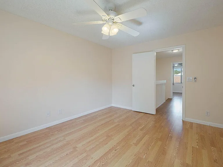 6384 Boca Cir — Photo 20