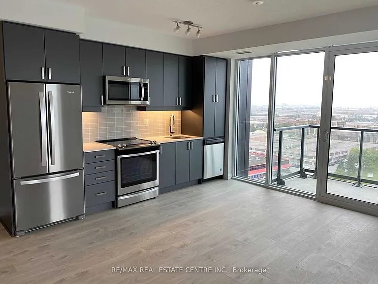 7895 Jane St #1515 — Photo 5
