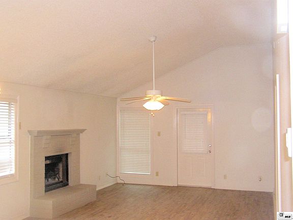 3rd image of 539 Woodhaven Dr