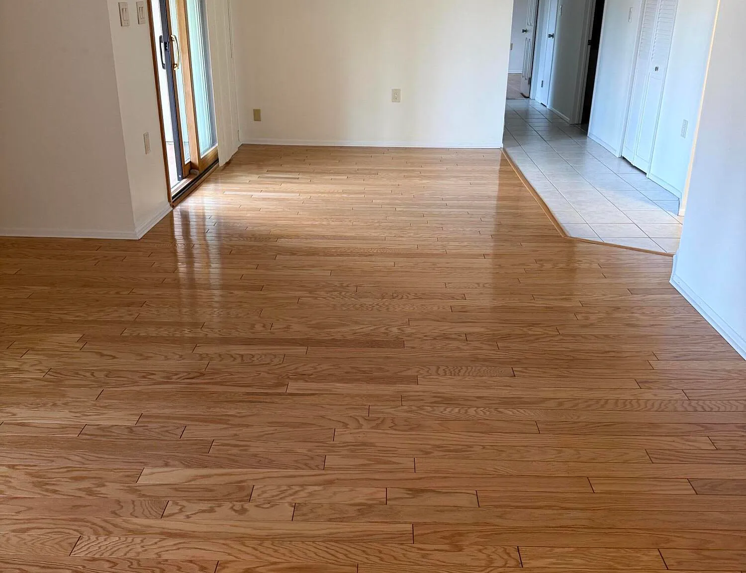 2 bed, 1130 sqft, $2,200 — Photo 3