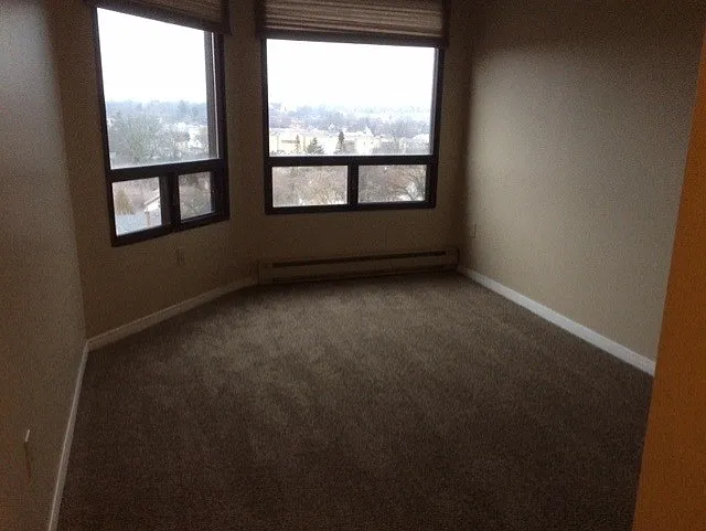 2 bed, 1124 sqft, $1,850 — Photo 2