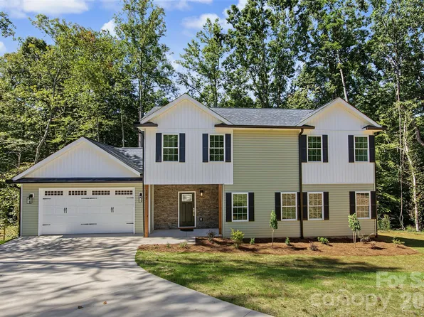 181 Meadowlark Ln, Statesville, NC 28625
