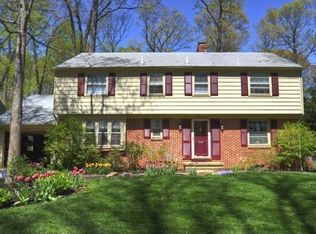 222 Gravel Bend Rd, Cherry Hill, NJ 08034