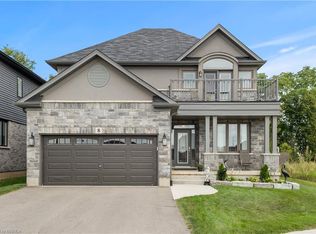 8 Lorne Card Dr, Brant, ON N3L 0E6