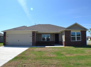 10002 E 107th St N, Owasso, OK 74055