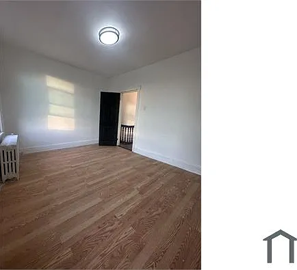 260 W Queen Ln #2 — Photo 29
