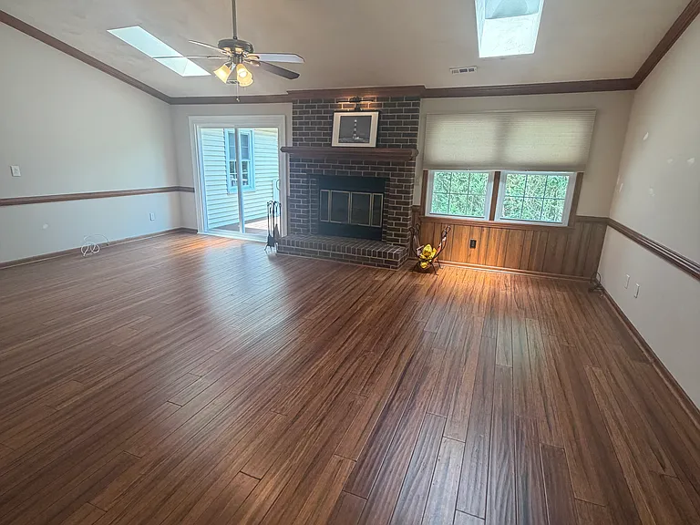 5136 Eagle Run Rd — Photo 5