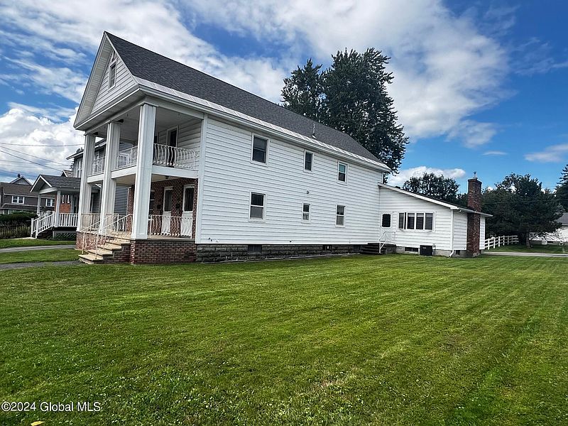 2nd image of 1419 Nott Street