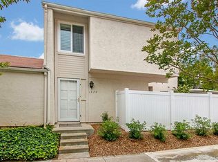 1374 Evergreen Dr, Cardiff, CA 92007