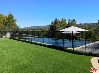(Undisclosed Address), Woodland Hills, CA 91367