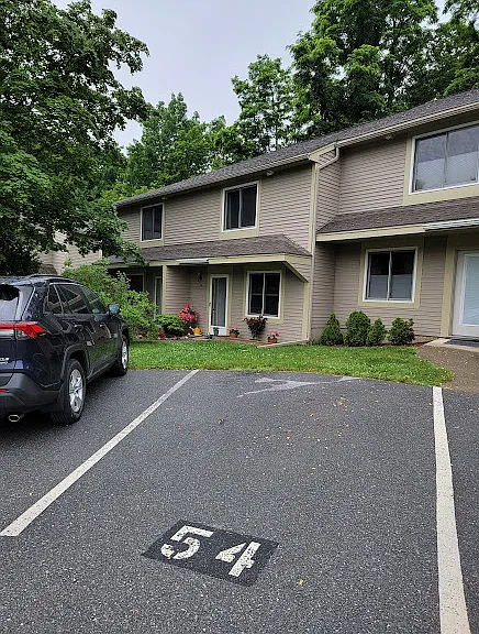 54 Overlook Dr — Photo 1