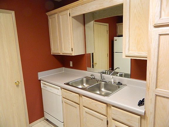 5th image of 4613 W Franciscan Trl