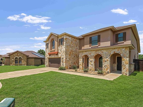 3rd image of 5405 Weeping Oak Dr
