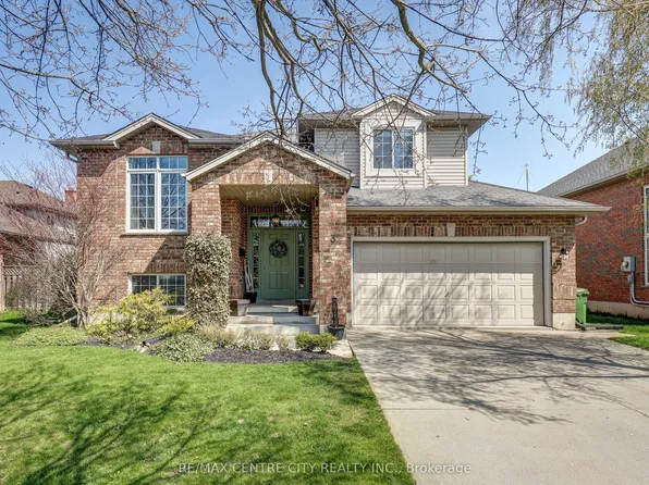 3 Steeplechase Ct, Saint Thomas, ON N5R 6H4