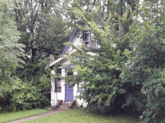 3rd image of 4019 41st Ave S
