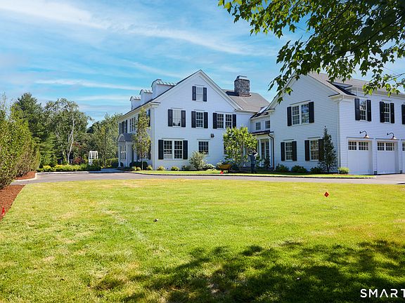 3rd image of 36 Maple Avenue South