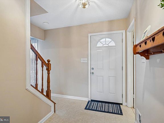 4th image of 4661 Palomino Ct
