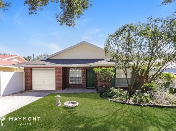 11724 Lynn Brook Cir