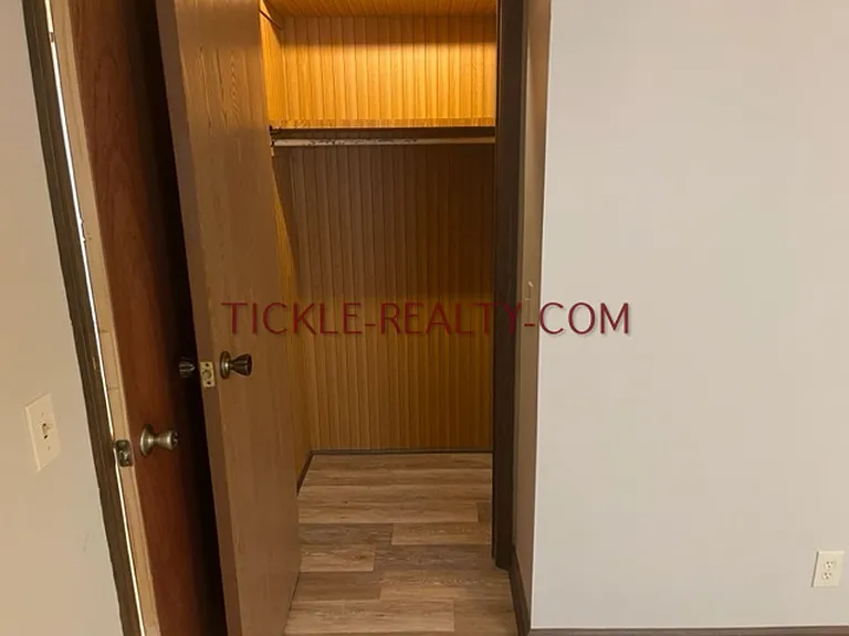 9 Birch Cres — Photo 19