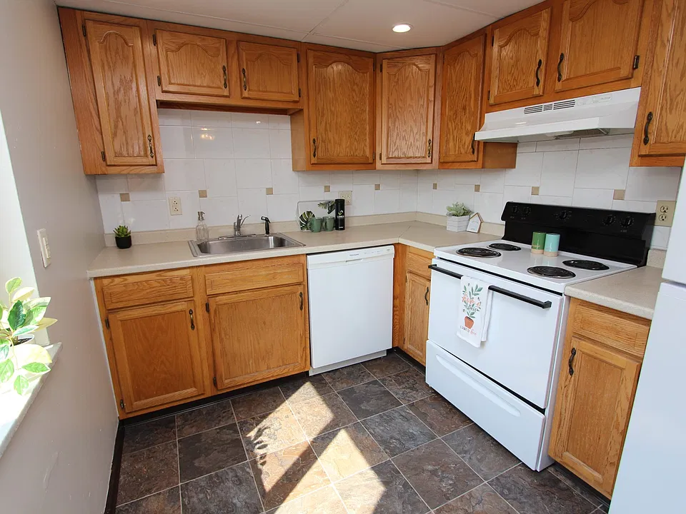 2-Bed/2-Bath