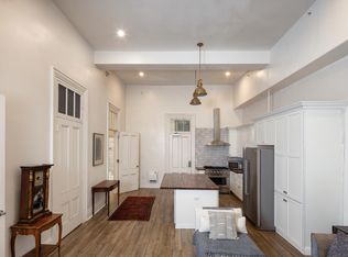 2 Pleasant St #4C, Brunswick, ME 04011