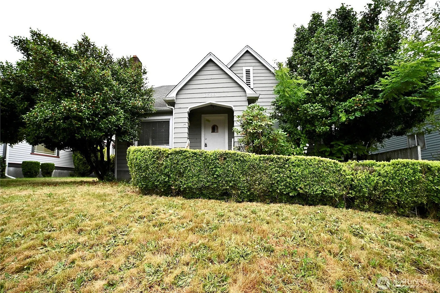 3588 McKinley Avenue photo 1
