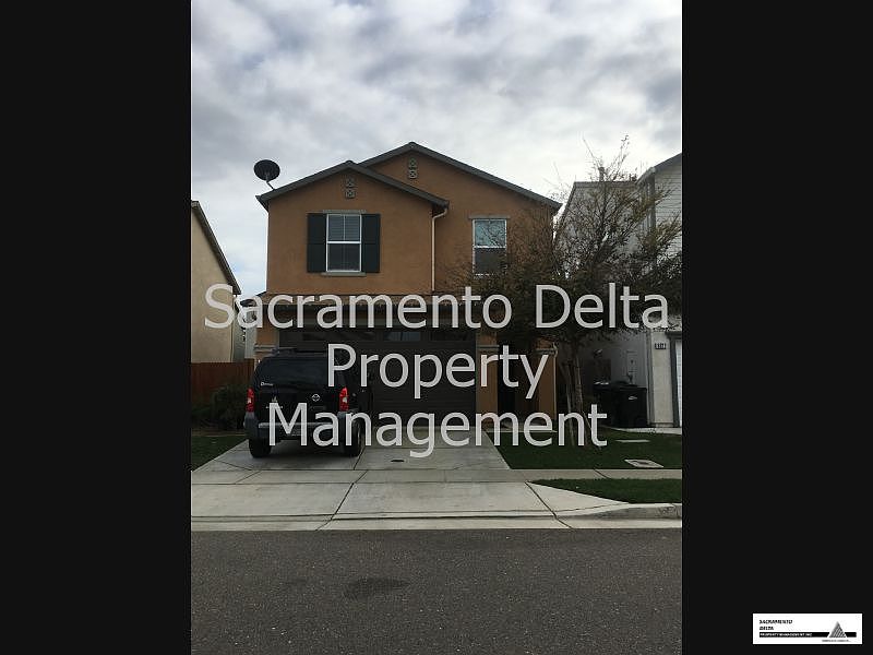 1st image of 8926 Cobble Crest Dr
