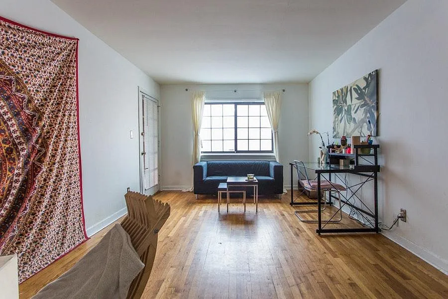 Living Room - 1284 Piedmont Ave NE #11