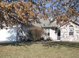 3806 N 10th St, Ozark, MO 65721