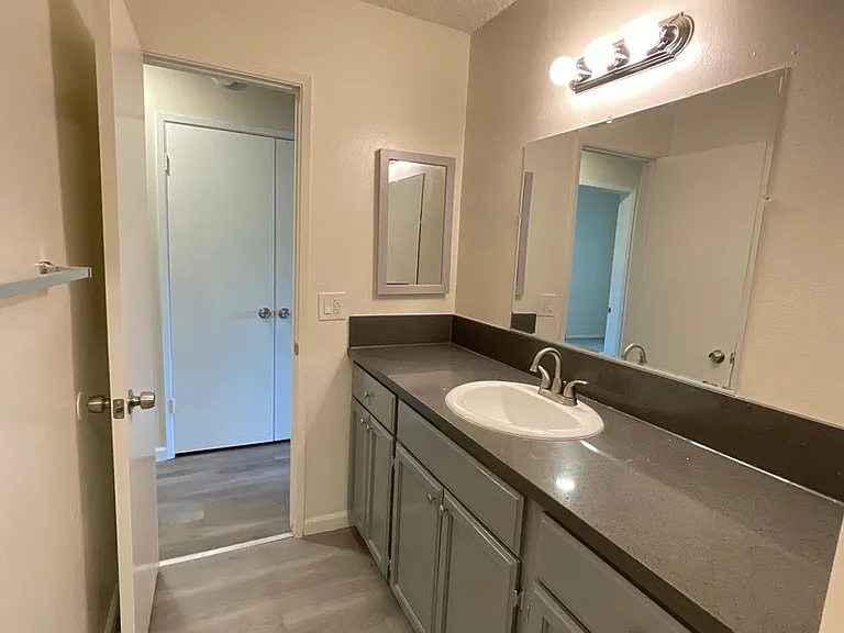 Stanton6442 — Photo 14