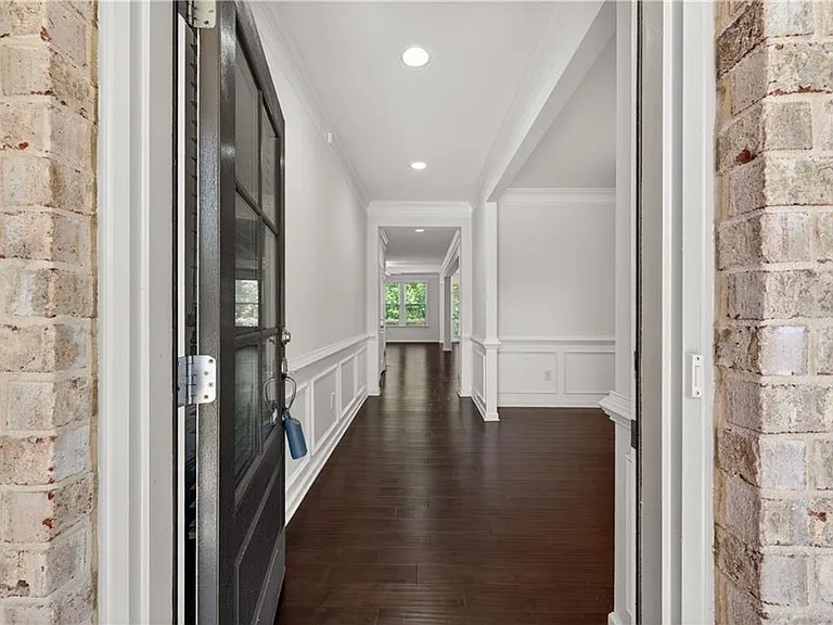 1020 Kendall Grove Ct — Photo 3