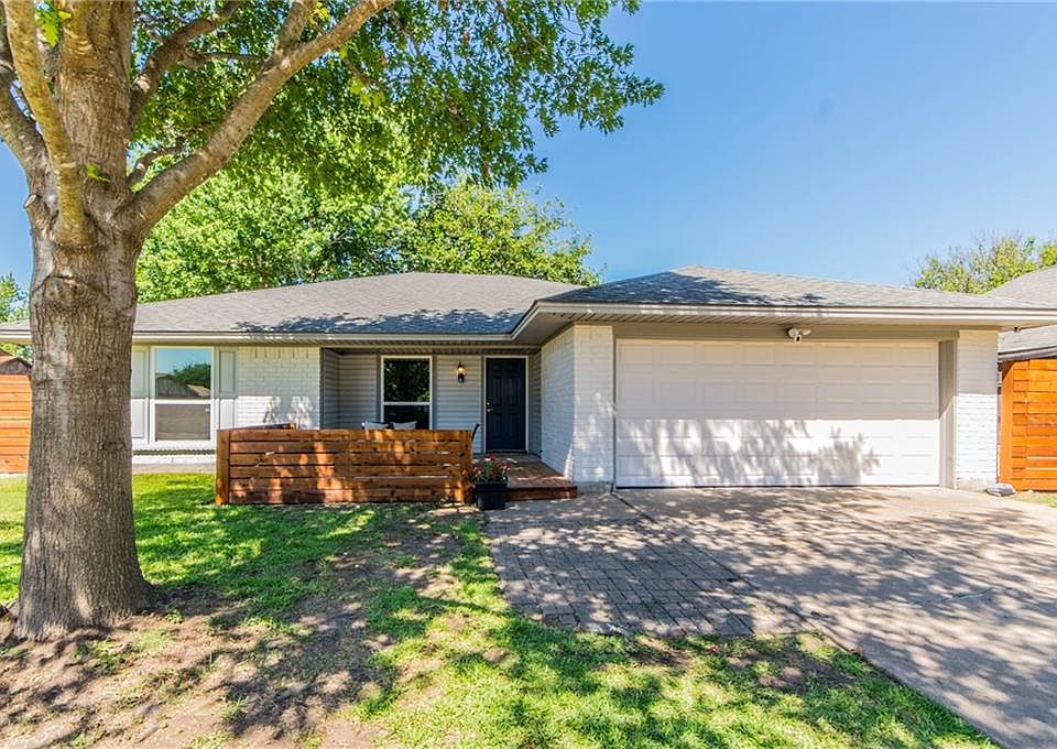 1st image of 109 Kenshire Dr