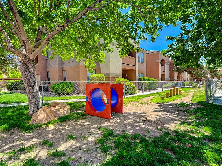 Copper Creek Apartments — Photo 22