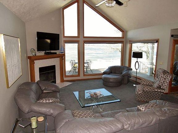 5th image of 2608 Okoboji Blvd