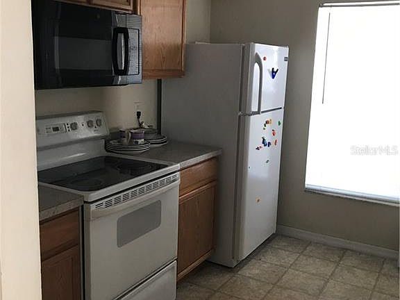 2nd image of 4108 Waterside Island Ct