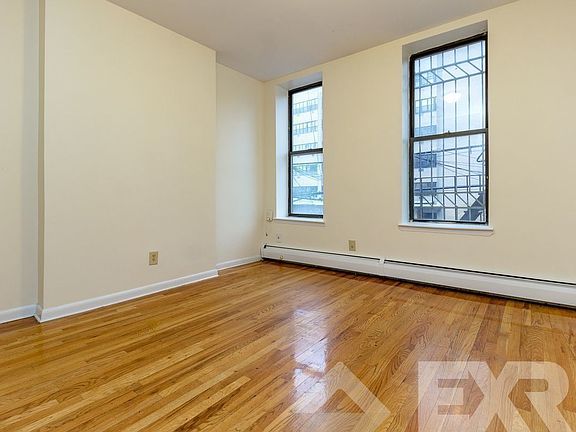 2nd image of 489 Saint Marks Ave #2R