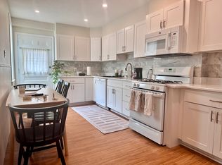 17 Linden St #1, Somerville, MA 02143