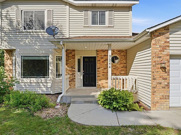 4th image of 9244 Andrea Dr