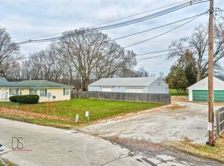 104 15th Ave, Ottawa, IL 61350